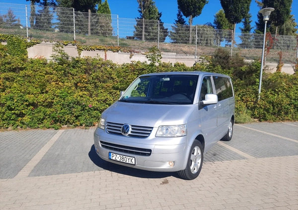 Volkswagen Multivan cena 69000 przebieg: 437000, rok produkcji 2008 z Gdynia małe 407